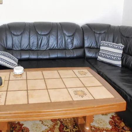 One-bedroom In Appartamento Medebach
